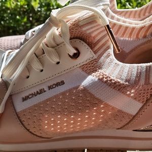 Michael Kors Pink sneakers, nude-pink color EUC